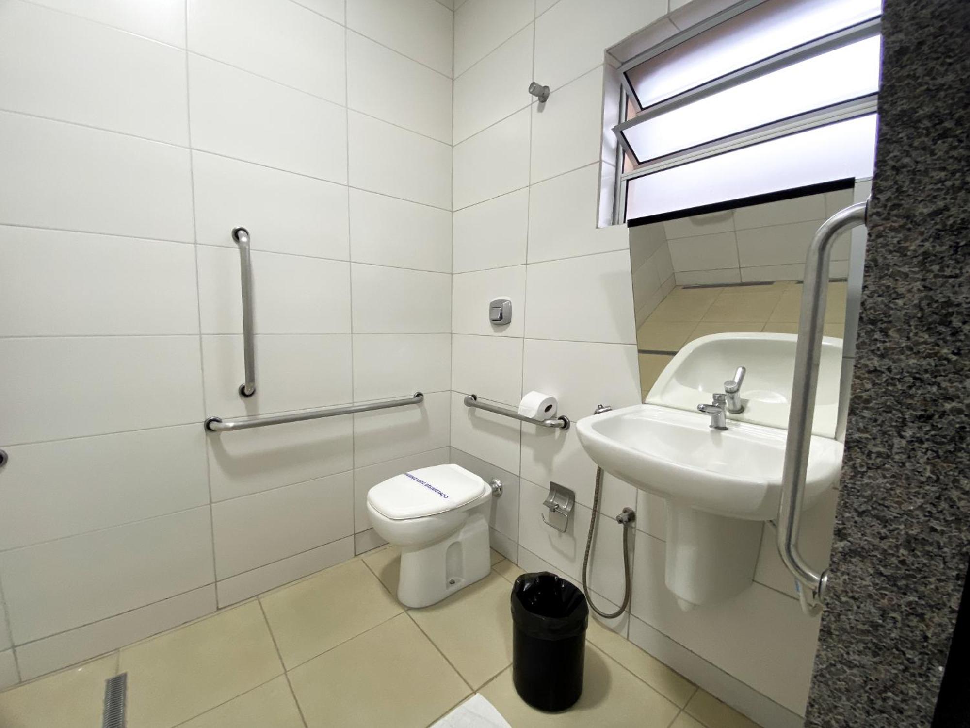 Hotel Graal Inn Queluz Habitación foto